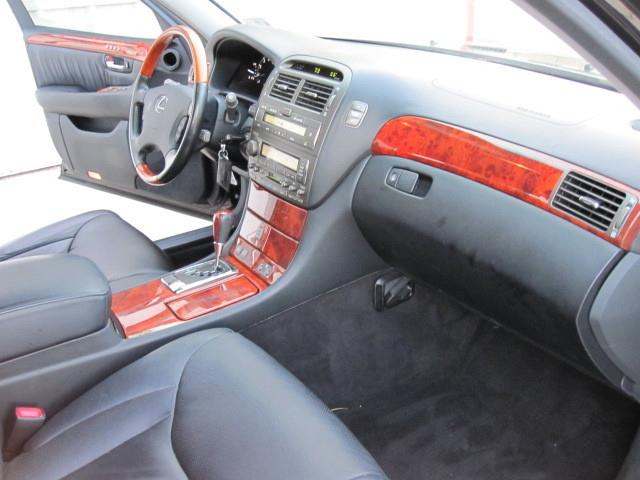 Image 32 of 2004 Lexus LS 430 Sedan…