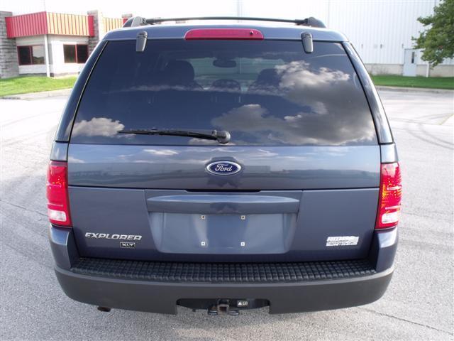 Image 15 of 2003 Ford Explorer XLT…